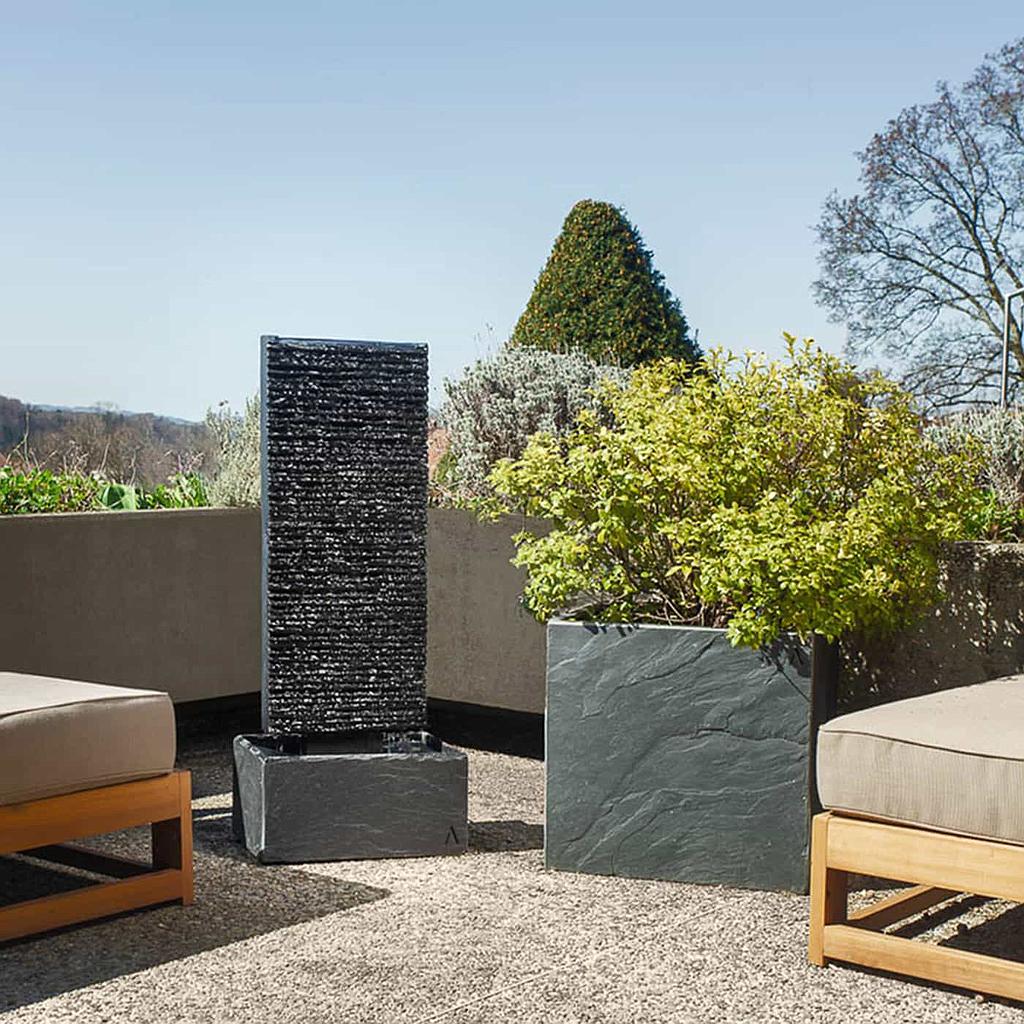 Jardinière moderne terrasse ardoise CUBI 40 de CLIMAQUA